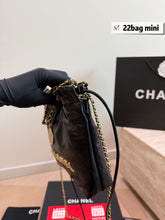 Load image into Gallery viewer, CC1375 Chanel 22 Mini / 20 cm