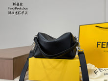 Load image into Gallery viewer, FF329 Fendi Peekaboo Mini Bag / 20 x 13 cm
