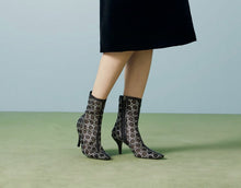 Load image into Gallery viewer, SE1193 Women's GG mid-heel Boot / Size5-10