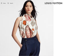 Load image into Gallery viewer, CLTH425 LB Up And Away Square 90 / 35.4 x 35.4 inches