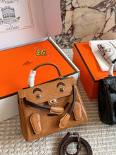 Load image into Gallery viewer, HM195 Hermes Kelly Doll Bag / 16 x 12 cm