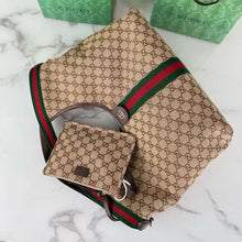 Load image into Gallery viewer, GC729 Gucci Giglio Large Tote Bag / 16.5" (23.6")W x 18.5"H x 6.3"D / HIGHEST QUALITY VERSION