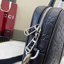Load image into Gallery viewer, GC774 GG Emblem Briefcase /37 x 28.5 x 7 cm /HIGHEST QUALITY VERSION