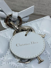 Load image into Gallery viewer, Dior Lady D-Joy Small / HIGHEST QUALITY VERSION / 22 x 12 x 6 cm