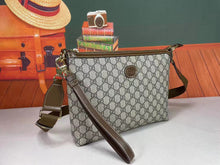 Load image into Gallery viewer, MBG050 Messenger Bag with Interlocking G / 11.8"W x 8.8"H x 2"D