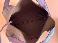 Load image into Gallery viewer, GC712 Gucci Softbit Maxi Shoulder Bag / 18.1"W x 10.2"H x 6"D / HIGHEST QUALITY VERSION