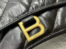 Load image into Gallery viewer, BCG062 Women's Crush Chain Bag Small in Black / 9.8x5.9x3.1inch / HIGHEST QUALITY VERSION