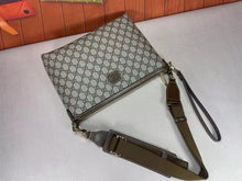 Load image into Gallery viewer, MBG050 Messenger Bag with Interlocking G / 11.8"W x 8.8"H x 2"D