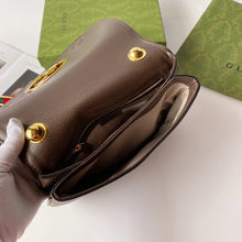 Load image into Gallery viewer, GC595 Blondie Medium Top Handle Bag / 11.4"W x 8.7"H x 2.7"D