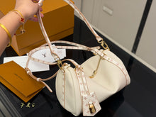 Load image into Gallery viewer, LB1533 LV Express PM Handbag / 26 x 17 x 13.5 cm