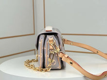 Load image into Gallery viewer, LB1039 Pochette Métis East West / HIGHEST QUALITY VERSION / 8.5 x 5.3 x 2.4 inches