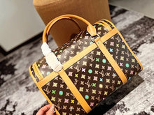 Load image into Gallery viewer, LB979 Lyler Dog Carrier / 17.3 x 12.6 x 9.1 inches