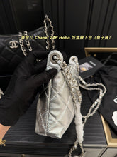 Load image into Gallery viewer, CC1138 Hobo Handbag / 6.7 x 10.2 x 3.3in