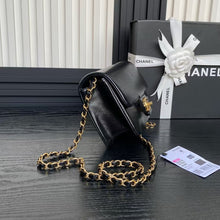 Load image into Gallery viewer, CC1043 Mini Flap Bag / HIGHEST QUALITY VERSION / 5.1x6.9x2.4inch