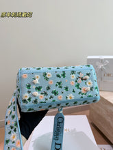 Load image into Gallery viewer, DR649 Dior Lady D-Lite Bag / HIGHEST QUALITY VERSION / 24 cm