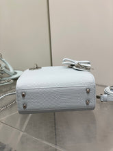 Load image into Gallery viewer, DR667 Lady Dior Mini 3-Quilt / HIGHEST QUALITY VERSION / 17 cm