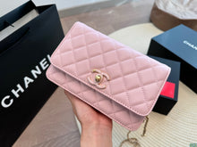 Load image into Gallery viewer, CC1004 Wallet on Chain / 4.7 × 7.6 × 2.1 in