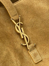 Load image into Gallery viewer, YSK374 LE 5 À 7 BEA IN GRAINED LEATHER / HIGHEST QUALITY VERSION / 19.7" x 11" x 7.1"