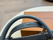 Load image into Gallery viewer, LB1026 OnTheGo PM / 9.8 x 7.5 x 4.5 inches