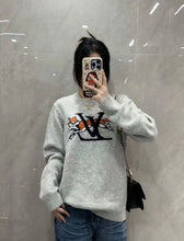 Load image into Gallery viewer, CLTH507 LV Fox Intarsia Crewneck Knit Sweater