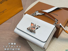 Load image into Gallery viewer, LB1030 Twist MM / 9.1 x 6.7 x 3.7 inches