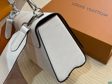 Load image into Gallery viewer, LB1030 Twist MM / 9.1 x 6.7 x 3.7 inches