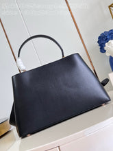 Load image into Gallery viewer, LB1033 Capucines GM Souple / HIGHEST QUALITY VERSION / 15 x 9.1 x 6.3 inches