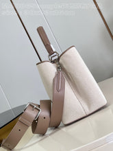 Load image into Gallery viewer, LB1034 Capucines GM Souple / HIGHEST QUALITY VERSION / 15 x 9.1 x 6.3 inches