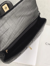 Load image into Gallery viewer, CC860 Chanel23A Flap Handbag / HIGHEST QUALITY VERSION / 9.6x7.3x1.7inch