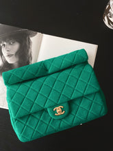 Load image into Gallery viewer, CC860 Chanel23A Flap Handbag / HIGHEST QUALITY VERSION / 9.6x7.3x1.7inch