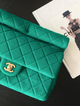 Load image into Gallery viewer, CC861 Chanel23A Flap Handbag / HIGHEST QUALITY VERSION / 9.6x7.3x1.7inch