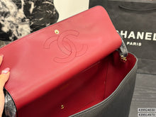 Load image into Gallery viewer, CC1521 Chanel 26S Flap Shoulder Bag / M:32 × 19.5 × 10 cm / L: 38.5 × 26 × 11 cm