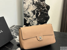 Load image into Gallery viewer, CC1522 Chanel 26S Flap Shoulder Bag / M:32 × 19.5 × 10 cm / L: 38.5 × 26 × 11 cm