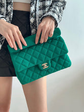 Load image into Gallery viewer, CC861 Chanel23A Flap Handbag / HIGHEST QUALITY VERSION / 9.6x7.3x1.7inch