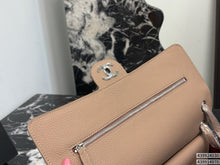 Load image into Gallery viewer, CC1522 Chanel 26S Flap Shoulder Bag / M:32 × 19.5 × 10 cm / L: 38.5 × 26 × 11 cm