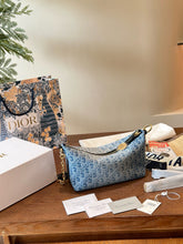 Load image into Gallery viewer, DR427 Diorstar Hobo Bag with Chain / 9.8 x 5.5 x 4 inches