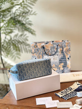 Load image into Gallery viewer, DR427 Diorstar Hobo Bag with Chain / 9.8 x 5.5 x 4 inches