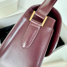 Load image into Gallery viewer, YSK411 Solferino Medium in Box Saint Laurent / 9,6" x 5,9" x 3,3" / HIGHEST QUALITY VERSION