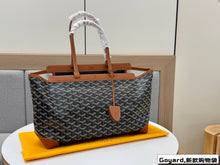 Load image into Gallery viewer, GY064 Bellechasse Biaude PM Bag / 13.4x9x5.9inch