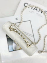 Load image into Gallery viewer, CC951 Evening Bag with Top Handle / 7.1x3.9x1.8inch / HIGHEST QUALITY VERSION