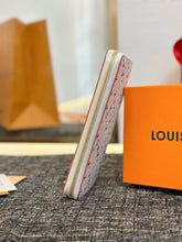 Load image into Gallery viewer, LB1293 Zippy Wallet / 7.7 x 4.1 x 1 inches / HIGHEST QUALITY VERSION