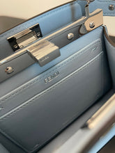 Load image into Gallery viewer, FF189 Peekaboo ISeeU Petite / HIGHEST QUALITY VERSION / 6.1x4.3x7.9inch