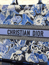 Load image into Gallery viewer, DR526 Medium Dior Book Tote / HIGHEST QUALITY VERSION / 14 x 11 x 6.5 inches