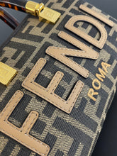 Load image into Gallery viewer, FF328 Fendi By The Way Mini Bag / HIGHEST QUALITY VERSION / 17.5 × 18 × 8 cm