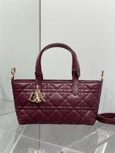 Load image into Gallery viewer, DR669 Dior Toujours Small Bag / HIGHEST QUALITY VERSION / 23 × 15.5 × 12 cm