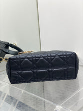 Load image into Gallery viewer, DR670 Dior Toujours Small Bag / HIGHEST QUALITY VERSION / 23 × 15.5 × 12 cm