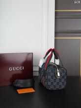 Load image into Gallery viewer, GC782 Gucci Ophidia Mini Boston Bag / 20 x 13 cm