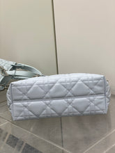 Load image into Gallery viewer, DR672 Dior Toujours Small Bag / HIGHEST QUALITY VERSION / 23 × 15.5 × 12 cm