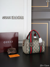 Load image into Gallery viewer, GC783 Gucci Ophidia Mini Boston Bag / 20 x 13 cm