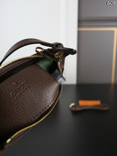 Load image into Gallery viewer, GC784 Gucci Ophidia Mini Shoulder Bag / 19 x 10 cm